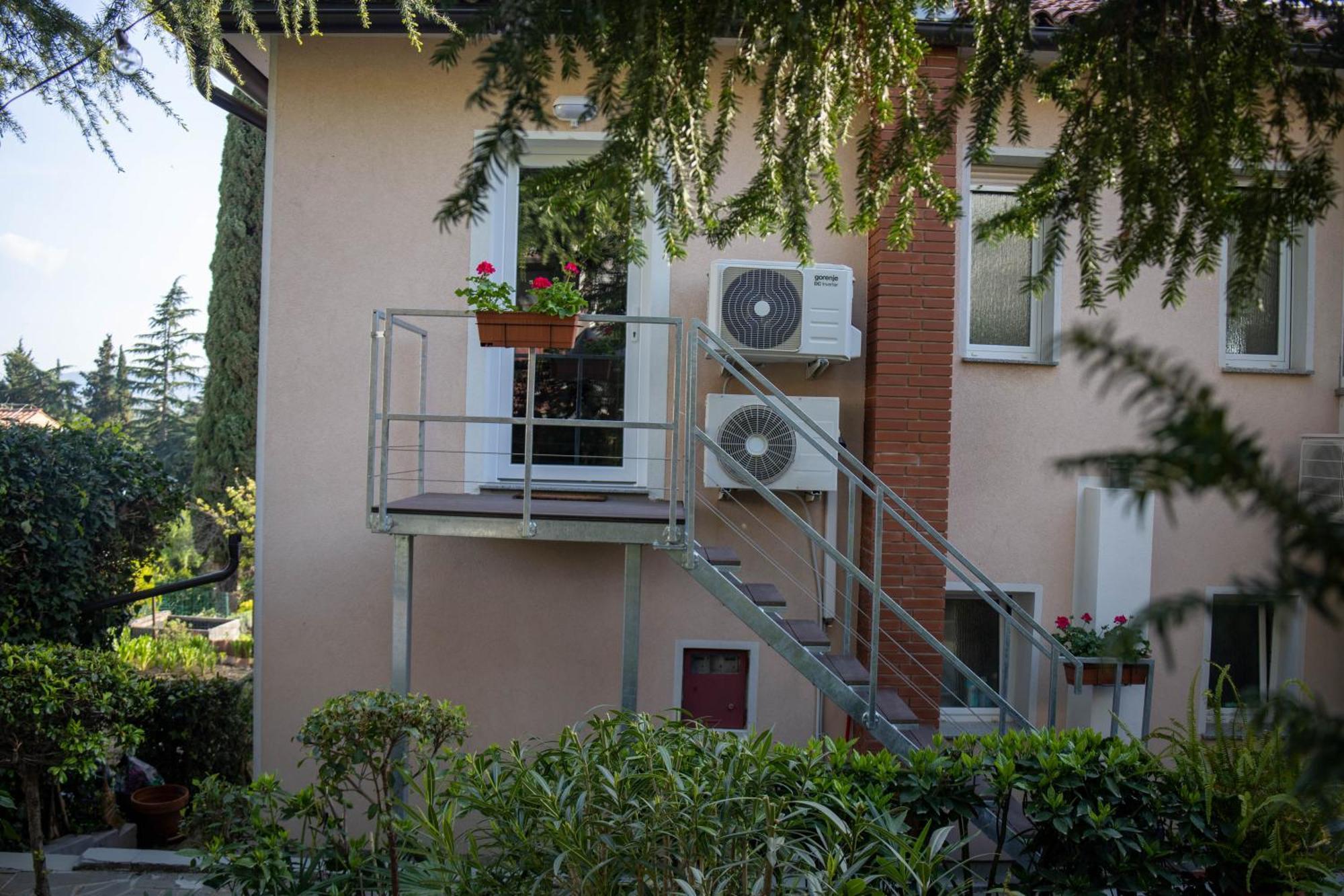 Green Park And Sunny Terrace Apartments Ankaran Buitenkant foto